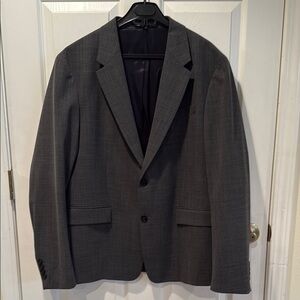ZARA Men’s Gray Suit Jacket